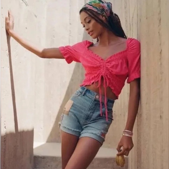 Anthropologie Pilcro Puff Sleeved Crop Top in Rose Red Pink | Size L - Picture 4 of 7